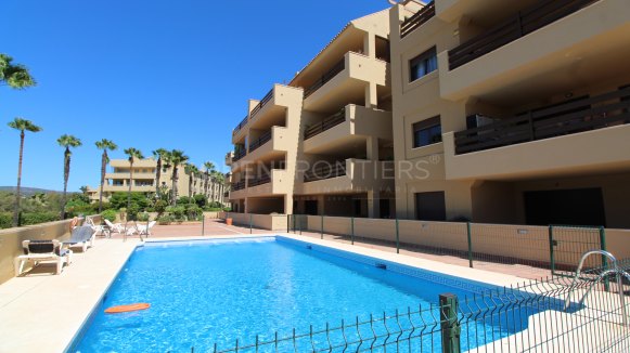 Apartment te koop in Ribera del Paraiso, Marina de Sotogrande