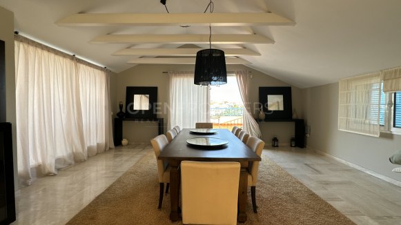 Penthouse te koop in Marina de Sotogrande