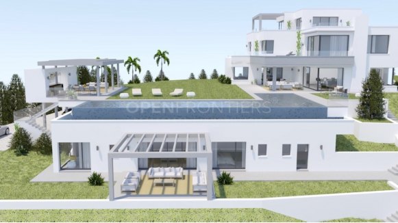 Nueva Villa de Obra Nueva con Espectaculares Vistas al Mar y al Golf en Sotogrande Alto
