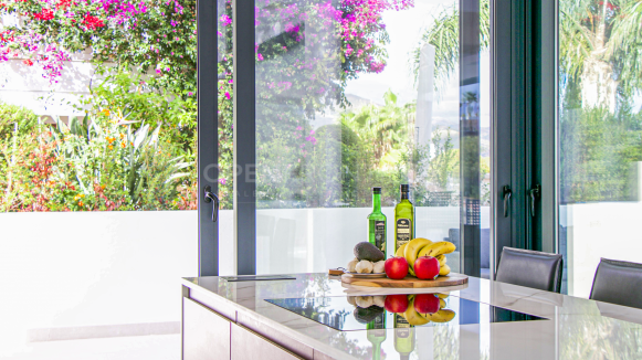 Villa en venta en Valle Romano, Estepona Oeste