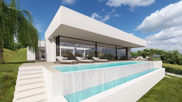 Modern villa in Sotogrande with completed structure and premium design