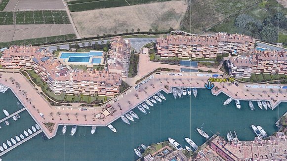 Prime 15m² Mooring with Panoramic Marina Views in Sotogrande Puerto Deportivo