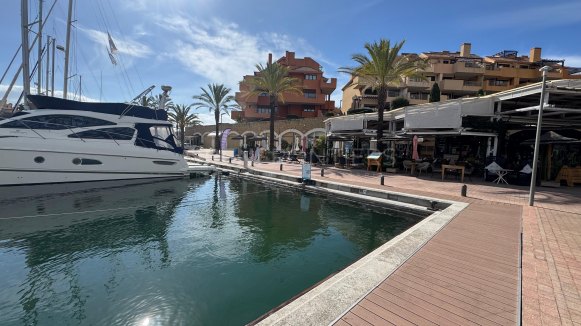 Prime 15m² Mooring with Panoramic Marina Views in Sotogrande Puerto Deportivo