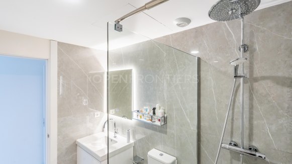 Luxury Senda Chica Apartment for Sale in La Reserva Sotogrande