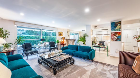 Luxury Senda Chica Apartment for Sale in La Reserva Sotogrande