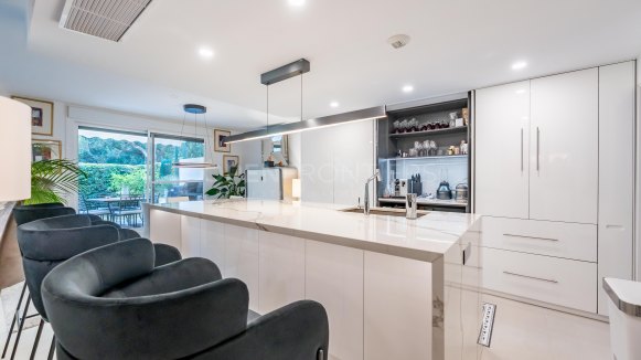 Luxury Senda Chica Apartment for Sale in La Reserva Sotogrande