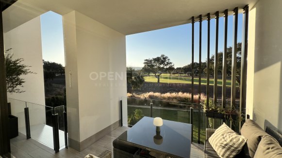 Stedenhuis met drie slaapkamers in San Roque Club, Sotogrande