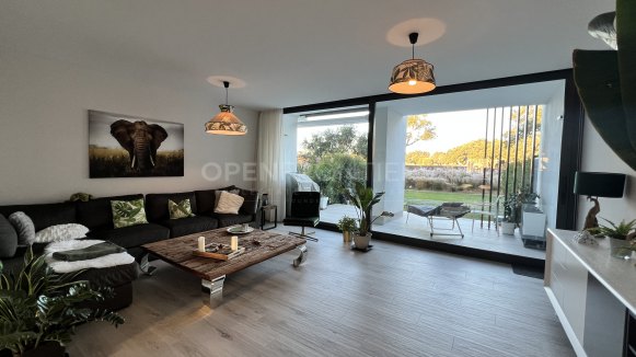 Stedenhuis met drie slaapkamers in San Roque Club, Sotogrande