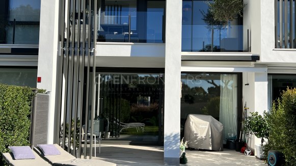 Stedenhuis met drie slaapkamers in San Roque Club, Sotogrande