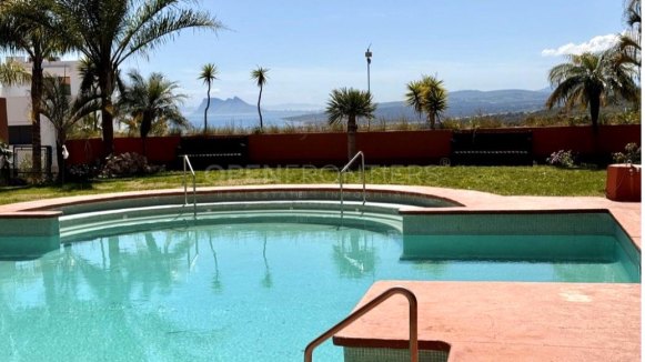 Luxury Townhouse with Sea Views - Bahía las Rocas, Costa del Sol