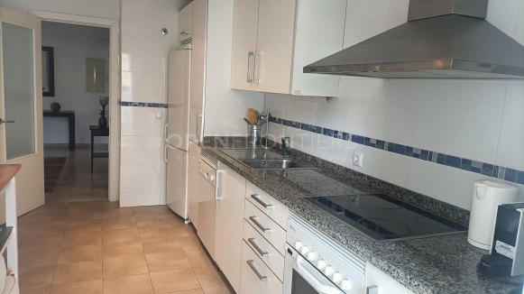 Apartment te koop in Guadalmarina, Marina de Sotogrande