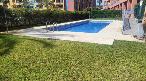 Apartment te koop in Guadalmarina, Marina de Sotogrande