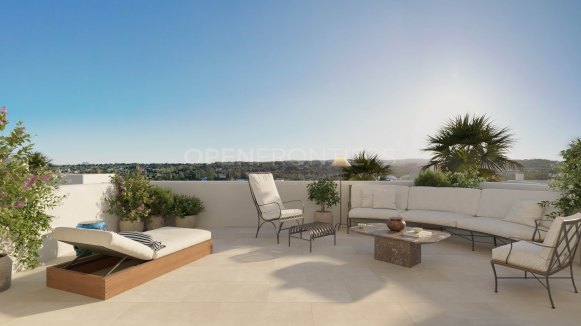 Courtyard Semi-Detached Home in La Reserva, Sotogrande – Las Villas de los Álamos
