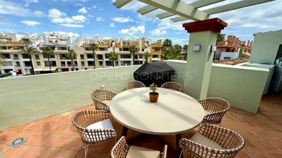 Modern Marina-Front Duplex Penthouse with Panoramic Views in Isla Tortuga, Sotogrande Port