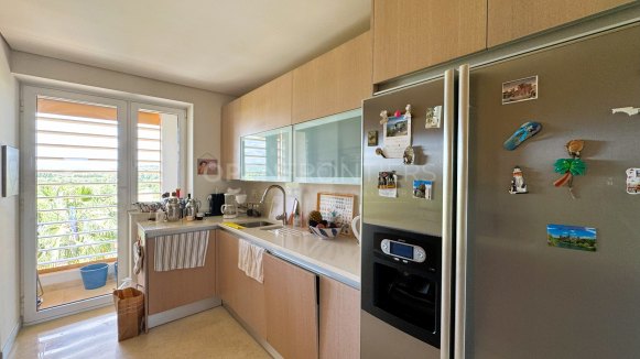 Exceptional 4-bedroom apartment with sea views in Ribera del Marlin, Sotogrande