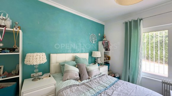 Charming Villa for Sale in Zona B, Sotogrande Costa
