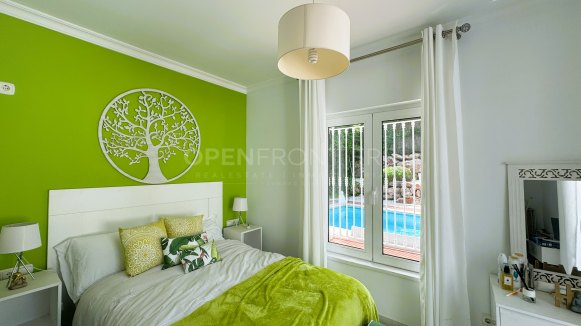 Charming Villa for Sale in Zona B, Sotogrande Costa