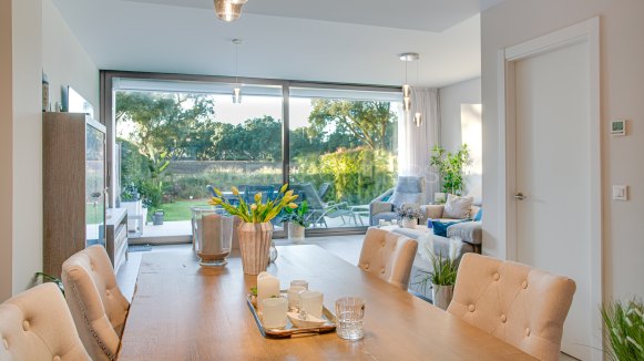 Modern townhouse in San Roque Club with golf views