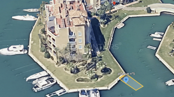 Exclusive 12 x 4.5 m berth in Isla de la Vela, ideally located in Sotogrande Marina