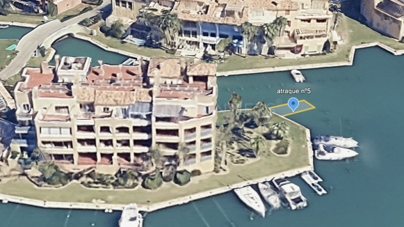 Exclusive 12 x 4.5 m berth in Isla de la Vela, ideally located in Sotogrande Marina