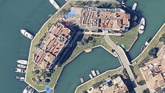 Exclusive 12 x 4.5 m berth in Isla de la Vela, ideally located in Sotogrande Marina
