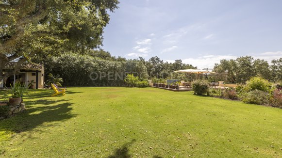 Andalusian villa in Sotogrande Alto next to Valderrama