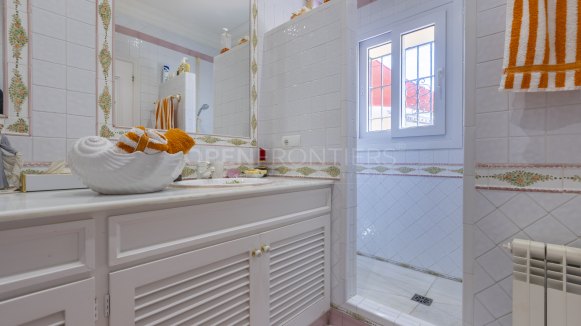 Andalusian villa in Sotogrande Alto next to Valderrama
