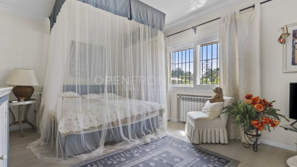 Andalusian villa in Sotogrande Alto next to Valderrama