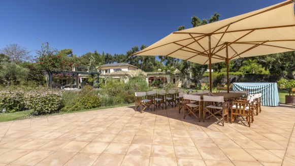 Andalusian villa in Sotogrande Alto next to Valderrama