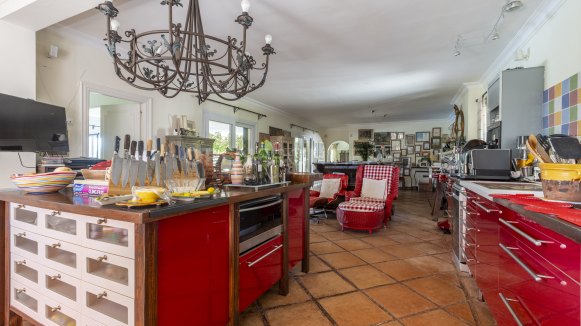 Andalusian villa in Sotogrande Alto next to Valderrama