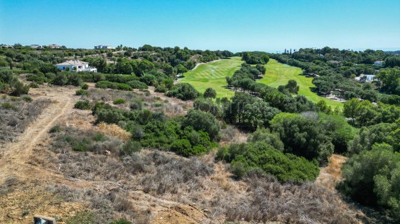 Frontline golf plot in La Reserva de Sotogrande, Cádiz