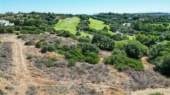 Frontline golf plot in La Reserva de Sotogrande, Cádiz