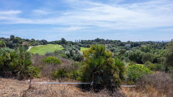 Frontline golf plot in La Reserva de Sotogrande, Cádiz