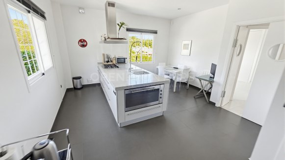 Spacious Family Villa with Huge Potential in Sotogrande Alto