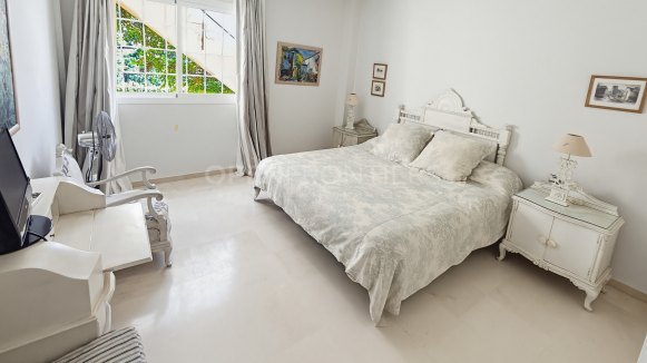 Spacious Family Villa with Huge Potential in Sotogrande Alto