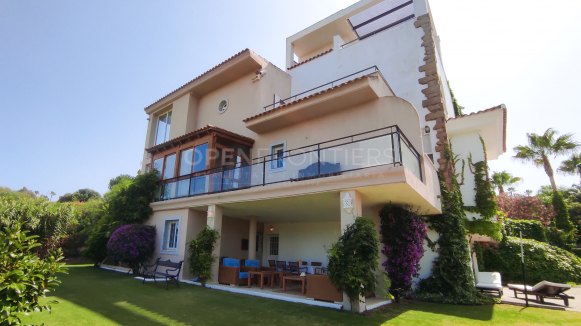 Spacious Family Villa with Huge Potential in Sotogrande Alto