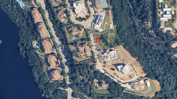 Plot for Sale Sotogrande G Zone with Sea Views & Project