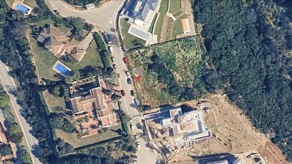 Plot for Sale Sotogrande G Zone with Sea Views & Project
