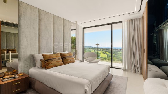 Villa Aldebaran: Villa with Sea & Golf Views in La Reserva, Sotogrande