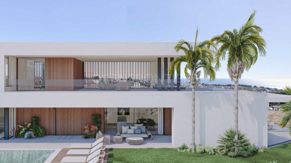 Plot with Sea and Mountain Views in Bahia de las Rocas, Manilva