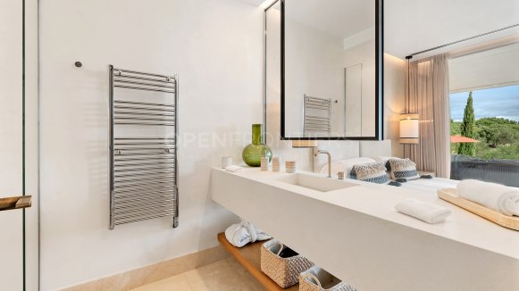 Iconic Golf-Front Villa – La Reserva, Sotogrande