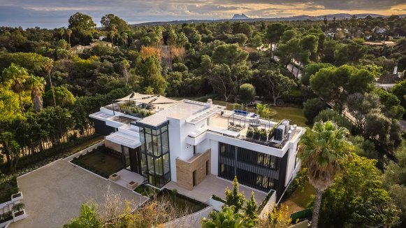 Casa La Colina – Moderne luxe villa in Kings & Queens, Sotogrande Costa