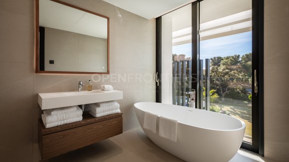Casa La Colina – Moderne luxe villa in Kings & Queens, Sotogrande Costa