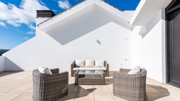 Elegant Penthouse in Hacienda Valderrama, Sotogrande