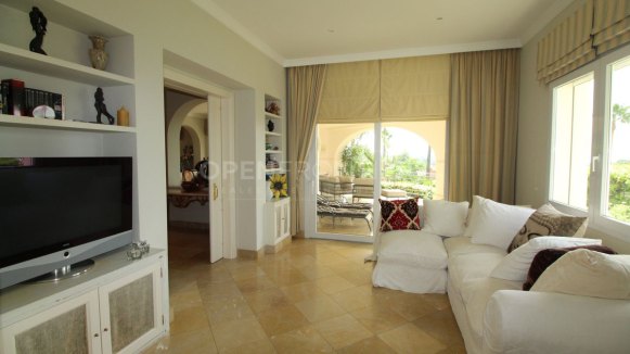 Elegant classical villa with sea, golf and countryside views in Sotogrande Alto