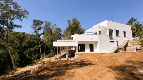 Luxury New Build Villa in Sotogrande Alto with Forest Views & Pool