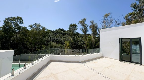 Luxury New Build Villa in Sotogrande Alto with Forest Views & Pool