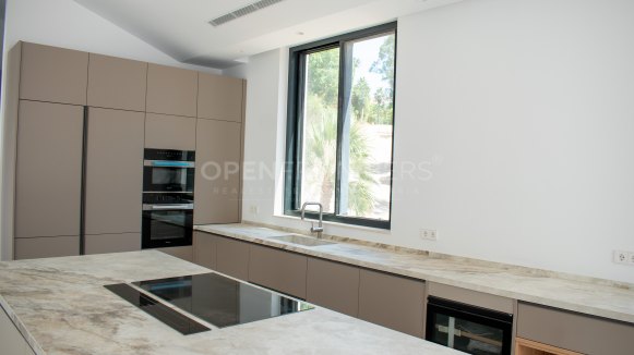 Luxury New Build Villa in Sotogrande Alto with Forest Views & Pool