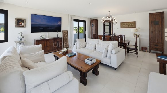 Contemporary duplex penthouse with private lift in Valderrama Sotogrande