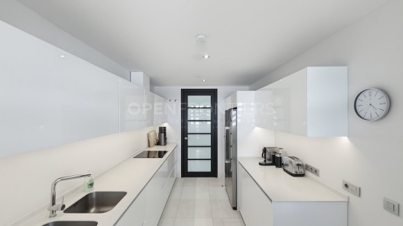 Contemporary duplex penthouse with private lift in Valderrama Sotogrande